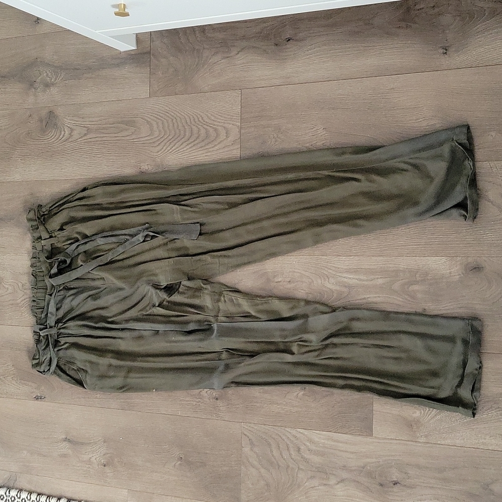 Fashion nova paper bag pants